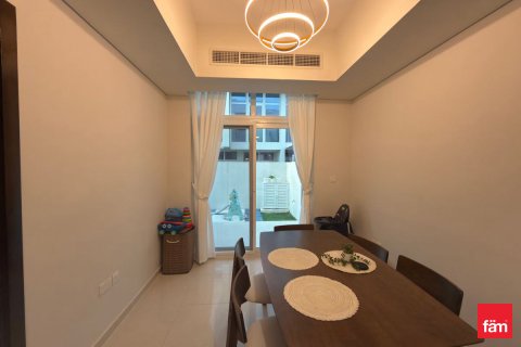 Maison de ville à vendre à  Dubai, EAU 4 chambres, 139.8 m2 № 668890 - photo 3