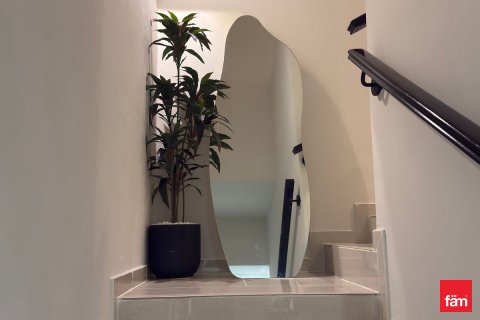 Maison de ville à vendre à  Dubai, EAU 4 chambres, 139.8 m2 № 668890 - photo 12