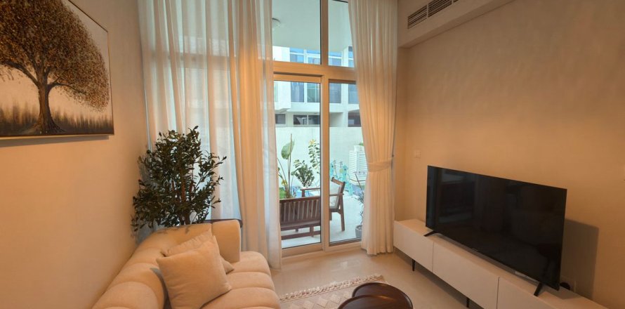 Maison de ville à Dubai, EAU: 4 chambres, 139.8 m2 № 668890