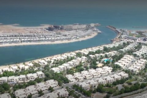 Penthouse à vendre à  Ras Al Khaimah, EAU 4 chambres, 626 m2 № 735195 - photo 9