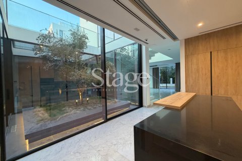 Villa til salgs i Al Barari, Dubai, Emiratene 5 soverom, 442 kvm Nr. 662116 - Foto 1