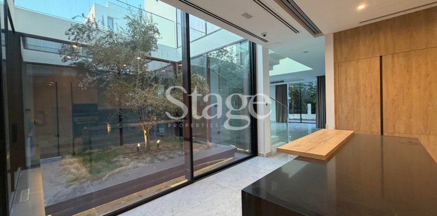 Villa i Al Barari, Dubai, Emiratene 5 soverom, 442 kvm nr. 662116