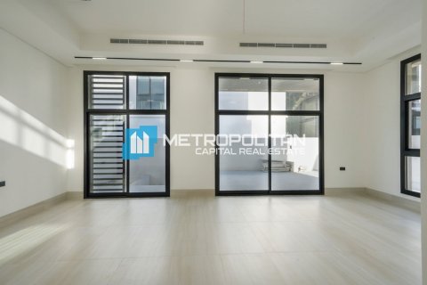 Villa à vendre à Saadiyat Island, Abu Dhabi, EAU 5 chambres, 618.1 m2 № 662119 - photo 2