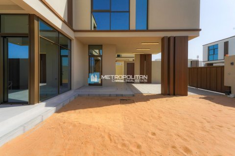 Shtëpi në qytet në Abu Dhabi, Emiratet e Bashkuara Arabe 3 dhoma gjumi, 228.7 m2. № 662121 - Foto 9