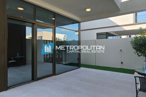Townhouse til salg i Abu Dhabi, UAE 3 soveværelser, 228.7 kvm № 662121 - foto 24