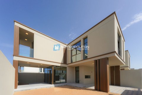 Shtëpi në qytet në Abu Dhabi, Emiratet e Bashkuara Arabe 3 dhoma gjumi, 228.7 m2. № 662121 - Foto 8
