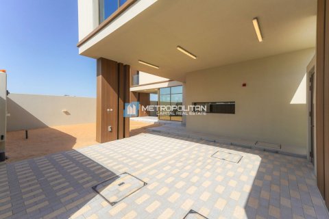Shtëpi në qytet në Abu Dhabi, Emiratet e Bashkuara Arabe 3 dhoma gjumi, 228.7 m2. № 662121 - Foto 6
