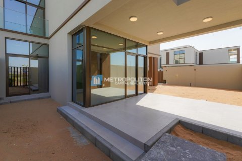 Shtëpi në qytet në Abu Dhabi, Emiratet e Bashkuara Arabe 3 dhoma gjumi, 228.7 m2. № 662121 - Foto 3