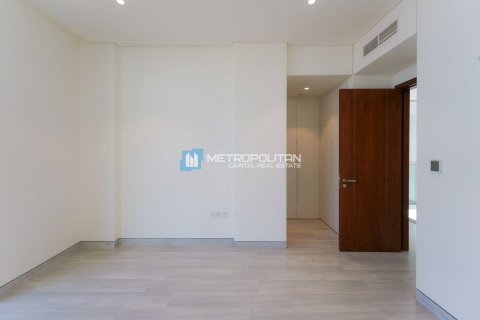 Shtëpi në qytet në Abu Dhabi, Emiratet e Bashkuara Arabe 3 dhoma gjumi, 228.7 m2. № 662121 - Foto 18