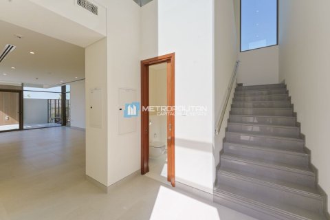 Shtëpi në qytet në Abu Dhabi, Emiratet e Bashkuara Arabe 3 dhoma gjumi, 228.7 m2. № 662121 - Foto 16