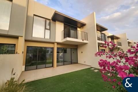 Řadový dům v The Valley, Dubai, SAE 3 ložnice, 179 m² Č.: 671362 - fotografie 16
