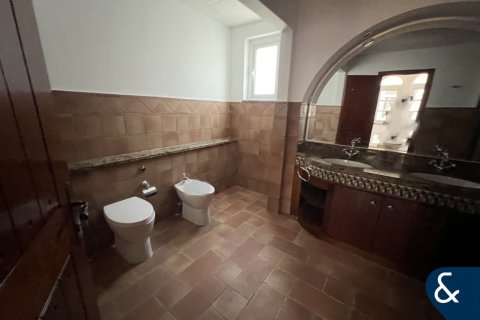 Vila v The Villa, Dubai, SAE 5 spální, 660 m2 č. 671443 - Fotografia 15