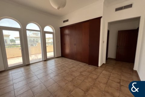 Vila v The Villa, Dubai, SAE 5 spální, 660 m2 č. 671443 - Fotografia 17