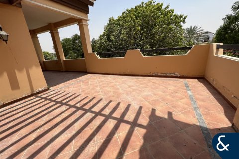 Vila v The Villa, Dubai, SAE 5 spální, 660 m2 č. 671443 - Fotografia 21