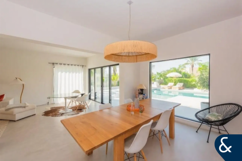 Meadows, Dubai, संयुक्त अरब अमीरात में विला, 5 बेडरूम, 458 वर्ग मीटर, संख्या 671444 - फ़ोटो 3