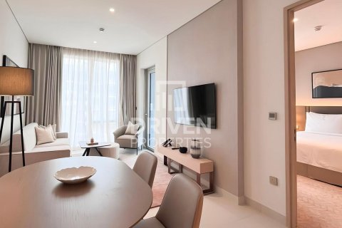 Снять в аренду квартиру в Даунтаун Дубай (Даунтаун Бурдж Дубай), Дубай, ОАЭ 1 спальня, 71м2, № 684453 - фото 2