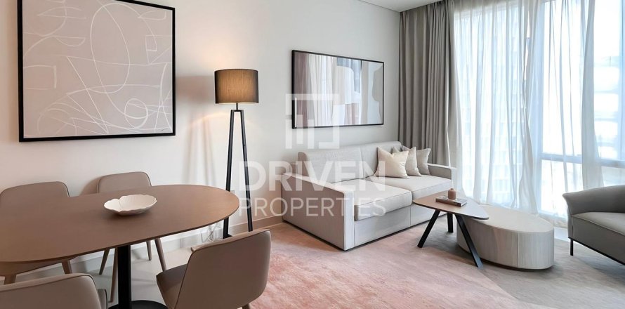 Квартира в Даунтаун Дубай (Даунтаун Бурдж Дубай), Дубай, ОАЭ 1 спальня, 71м2 № 684453