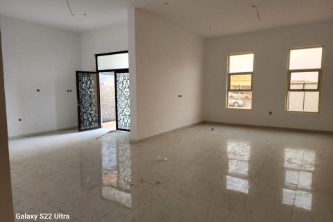 Villa te koop in Seih Al Uraibi, Ras Al Khaimah, VAE 4 slaapkamers, 929 vr.m., nr 656912 - foto 8