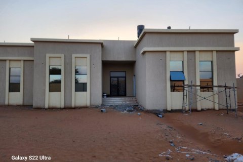 Villa te koop in Seih Al Uraibi, Ras Al Khaimah, VAE 4 slaapkamers, 929 vr.m., nr 656912 - foto 4