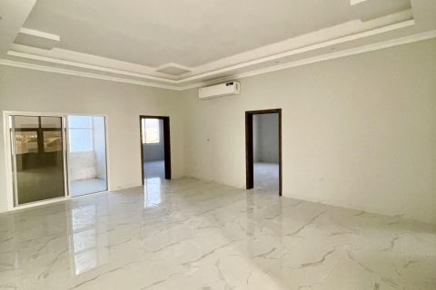 Villa til salgs i Al Dhait, Ras Al Khaimah, Emiratene 5 soverom, 1115 kvm Nr. 656910 - Foto 12