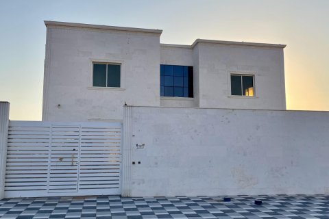 Villa til salgs i Al Dhait, Ras Al Khaimah, Emiratene 5 soverom, 1115 kvm Nr. 656910 - Foto 1