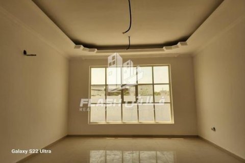 Villa te koop in Al Dhait, Ras Al Khaimah, VAE 4 slaapkamers, 418 vr.m., nr 656906 - foto 8