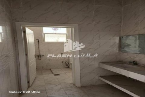 Villa te koop in Al Dhait, Ras Al Khaimah, VAE 4 slaapkamers, 418 vr.m., nr 656906 - foto 13