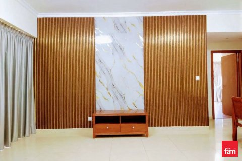 Appartement te huur in Dubai, VAE 2 slaapkamers, 102.3 vr.m., nr 685938 - foto 5