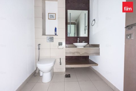 Lägenhet till försäljning i Business Bay, Dubai, UAE 3 sovrum, 162.2 kvm Nr. 685936 - fotografi 19