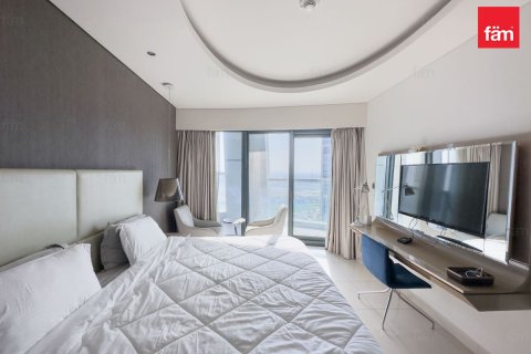 Lägenhet till försäljning i Business Bay, Dubai, UAE 3 sovrum, 162.2 kvm Nr. 685936 - fotografi 8