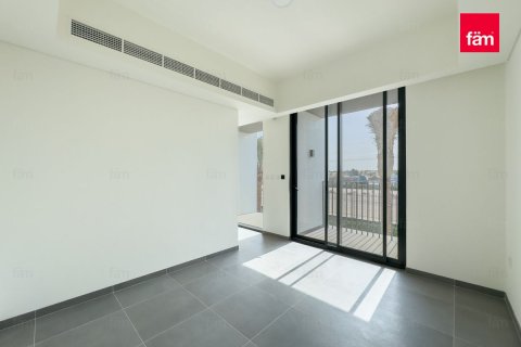 Dubai, संयुक्त अरब अमीरात में विला, 4 बेडरूम, 302.5 वर्ग मीटर, संख्या 685932 - फ़ोटो 13