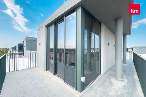 Dubai, संयुक्त अरब अमीरात में विला, 4 बेडरूम, 302.5 वर्ग मीटर, संख्या 685932 - फ़ोटो 3