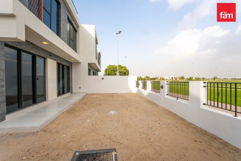 Villa para venda em Dubai, EAU 6 quartos, 274.2 m2 № 685937 - foto 19