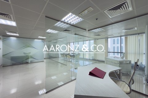 Kancelária v Jumeirah Lake Towers, Dubai, SAE 95.1 m2 č. 670637 - Fotografia 11