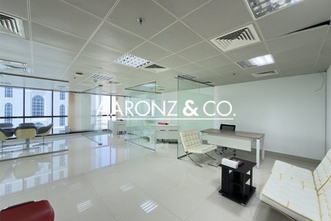 Kancelária v Jumeirah Lake Towers, Dubai, SAE 95.1 m2 č. 670637 - Fotografia 9