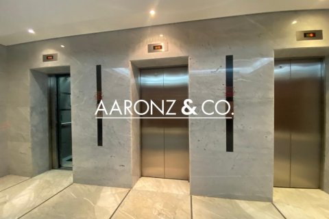 Kancelář v Dubai Investment Park, SAE 101.9 m² Č.: 670625 - fotografie 12