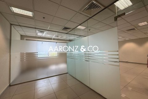 Kancelář v Dubai Investment Park, SAE 101.9 m² Č.: 670625 - fotografie 9