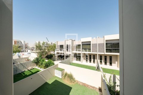 Shtëpi në qytet në Dubai, Emiratet e Bashkuara Arabe 3 dhoma gjumi, 175.03 m2. № 744101 - Foto 21