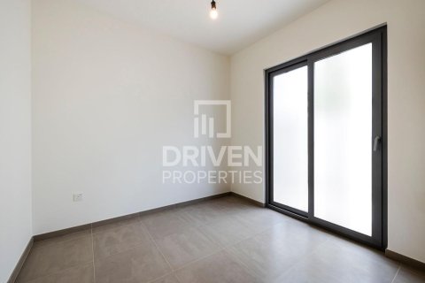 Townhouse de închiriat în Tilal Al Ghaf, Dubai, EAU 4 dormitoare, 222 mp.  №655371 - poză 3