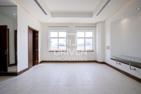 Umm Suqeim, Dubai, UAE의 임대용 빌라 침실 7개, 892제곱미터 번호 655369 - 사진 9