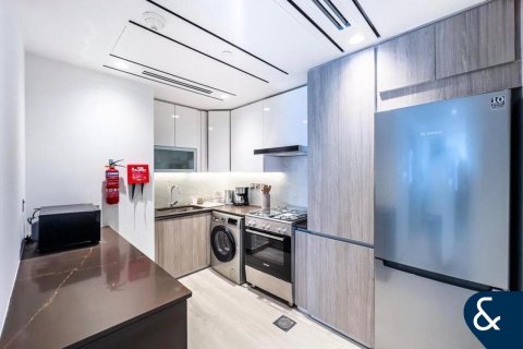 Apartment in Jumeirah Lake Towers, Dubai, UAE 1 bedroom, 80 sq.m. № 698124 - photo 6