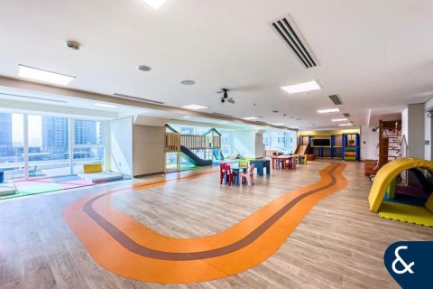 Apartment in Jumeirah Lake Towers, Dubai, UAE 1 bedroom, 80 sq.m. № 698124 - photo 17