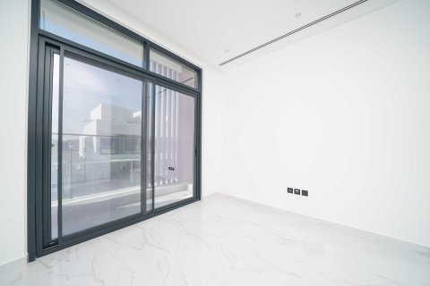 Villa itt: Jumeirah Golf Estates, Dubai, EAE, 4 hálószoba, 245 m², azonosító: 698128 - fénykép 17