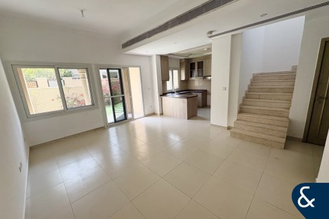 Villa til leje i Dubai Land, Dubai, UAE 2 soveværelser, 174 kvm № 698126 - foto 4