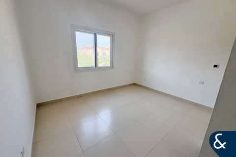 Villa til leje i Dubai Land, Dubai, UAE 2 soveværelser, 174 kvm № 698126 - foto 7