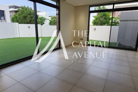 Vila na Yas Island, Abu Dhabi, SAE 5 spální, 507.62 m2 č. 737368