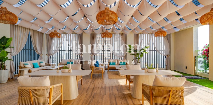 Lakás itt: Jumeirah Village Circle, Dubai, EAE, 1 hálószoba, 67.9121 m², azonosító: 737371