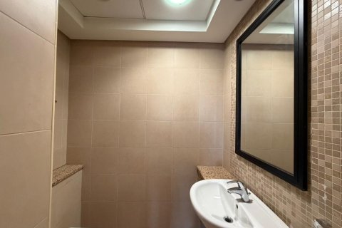 Apartmen di DIFC, Dubai, UAE 2 bilik tidur, 142 meter persegi № 705508 - foto 10