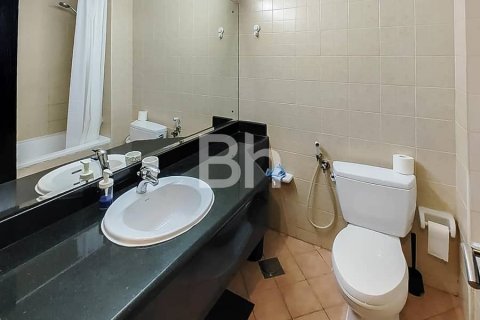 Apartment in Discovery Gardens, Dubai, UAE 46 sq.m. № 730629 - photo 9