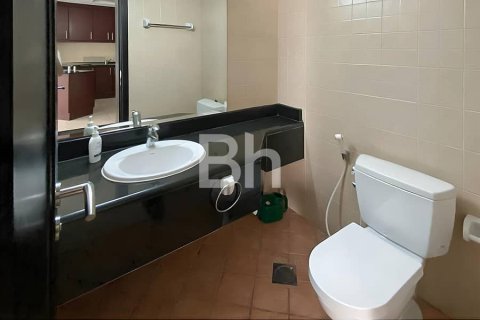 Apartamento en venta en Discovery Gardens, Dubai, EAU 1 dormitorio, 80 m2 № 730628 - foto 11